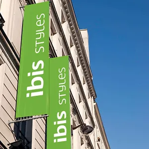Ibis Styles République París